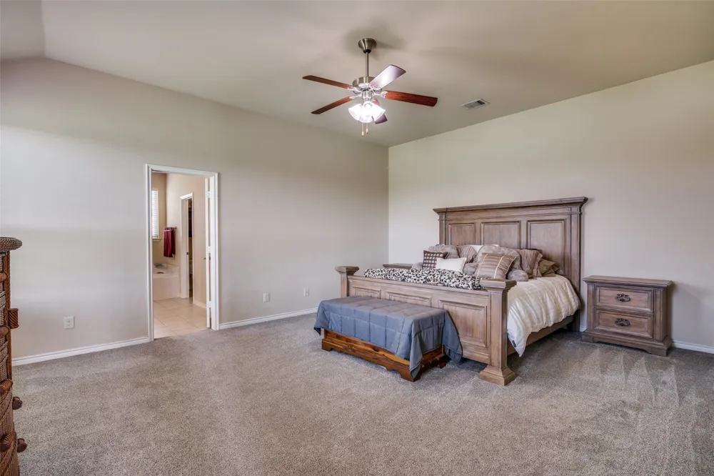 304 Amber Lane Nevada, TX 75173