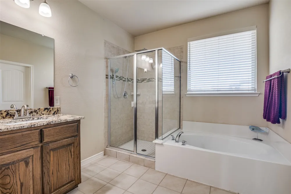 304 Amber Lane Nevada, TX 75173