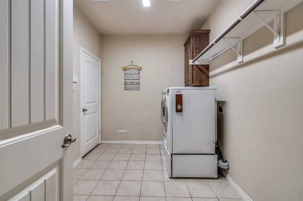 304 Amber Lane Nevada, TX 75173