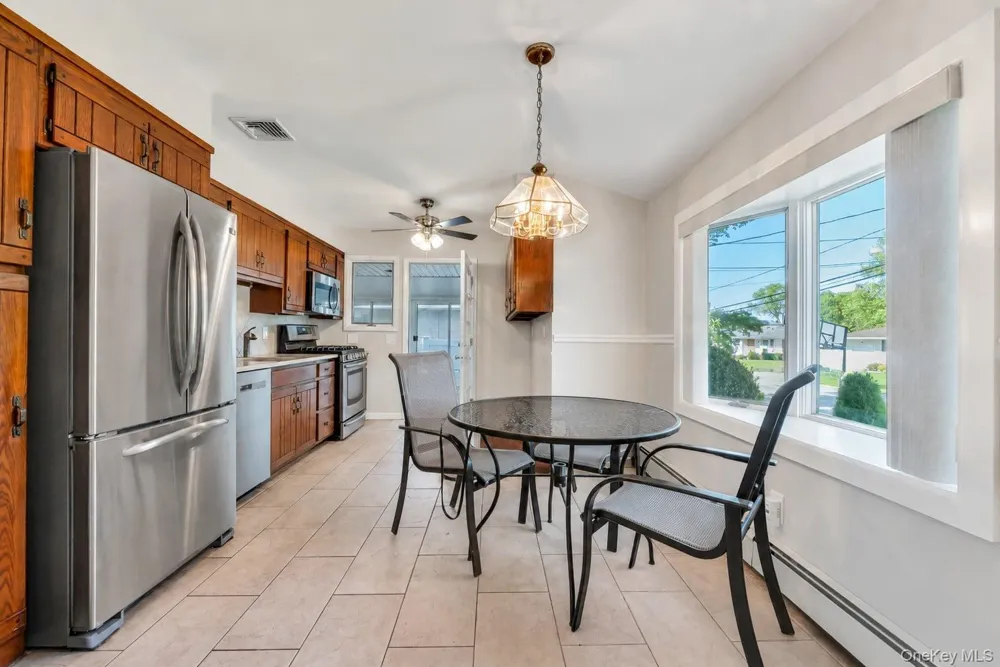 13 Fruitwood Lane Commack, NY 11725