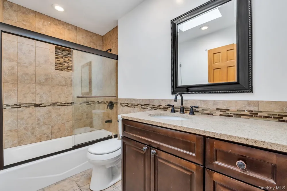 13 Fruitwood Lane Commack, NY 11725