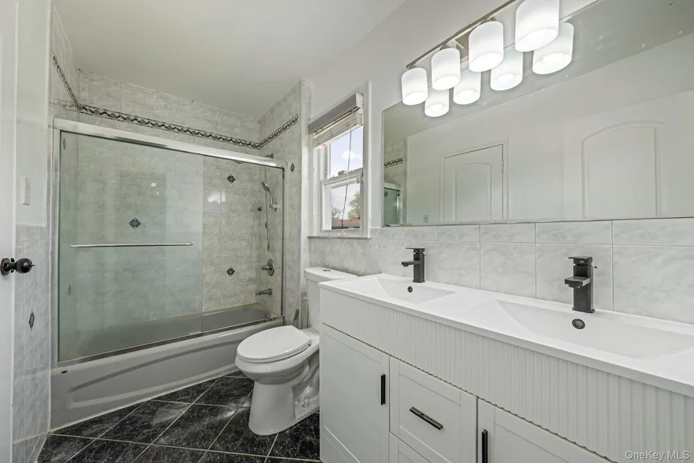 2415 Babylon Turnpike Merrick, NY 11566