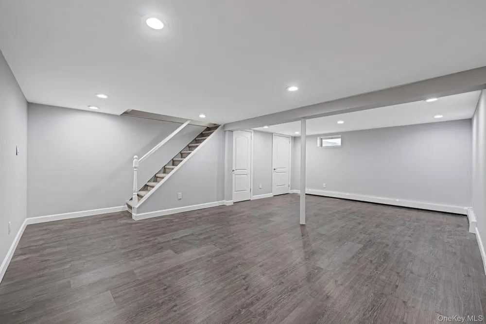 2415 Babylon Turnpike Merrick, NY 11566