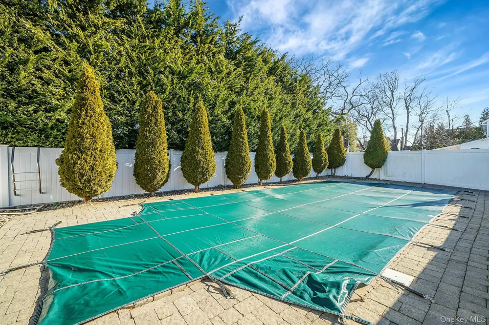 2415 Babylon Turnpike Merrick, NY 11566