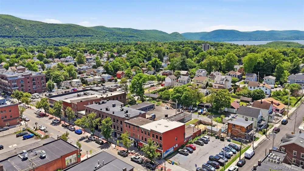 207 Main Street #5 Beacon, NY 12508
