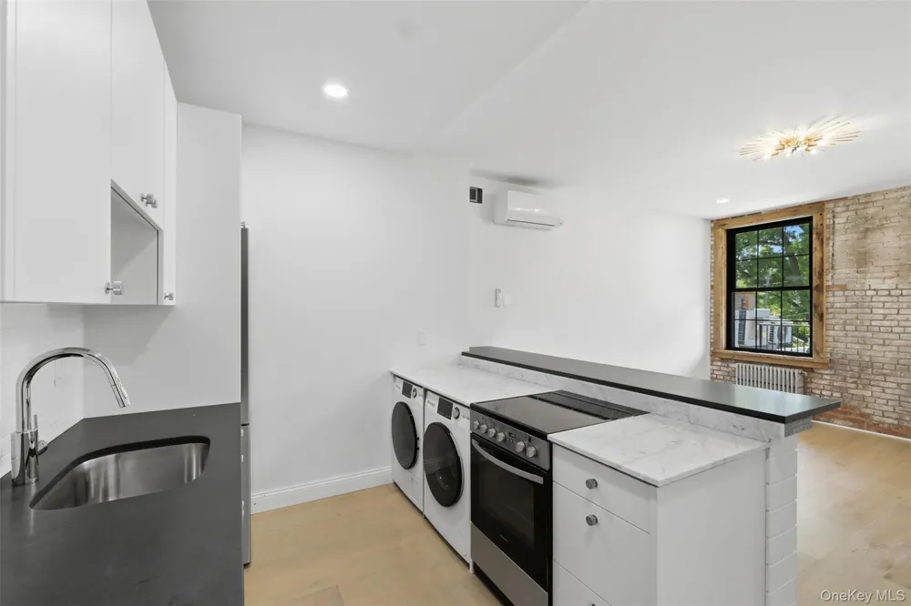 207 Main Street #5 Beacon, NY 12508