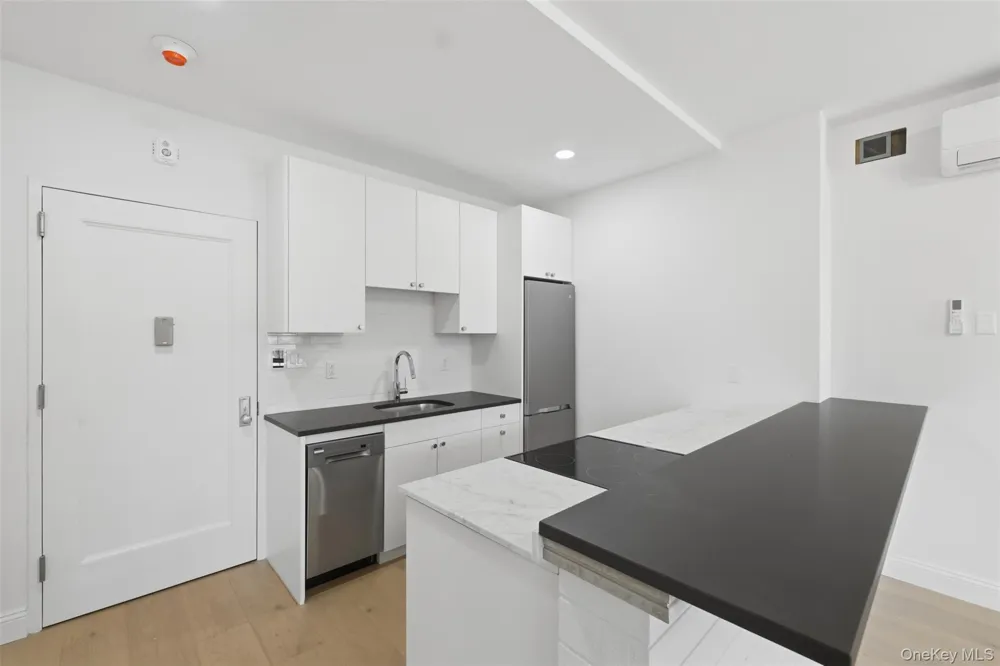 207 Main Street #5 Beacon, NY 12508