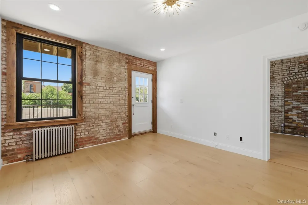 207 Main Street #5 Beacon, NY 12508