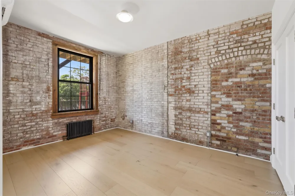 207 Main Street #5 Beacon, NY 12508