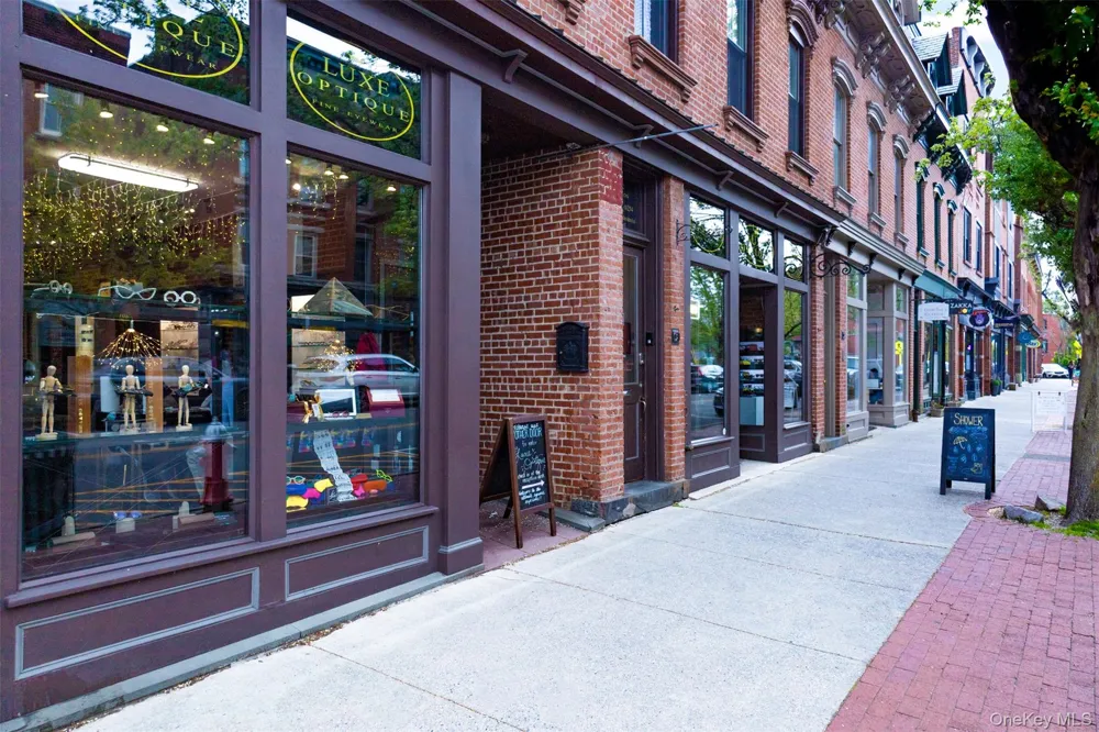207 Main Street #5 Beacon, NY 12508
