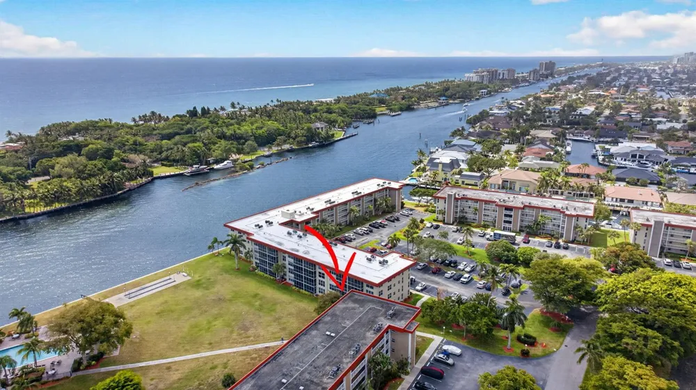 3100 NE 48th Court #214 Lighthouse Point, FL 33064