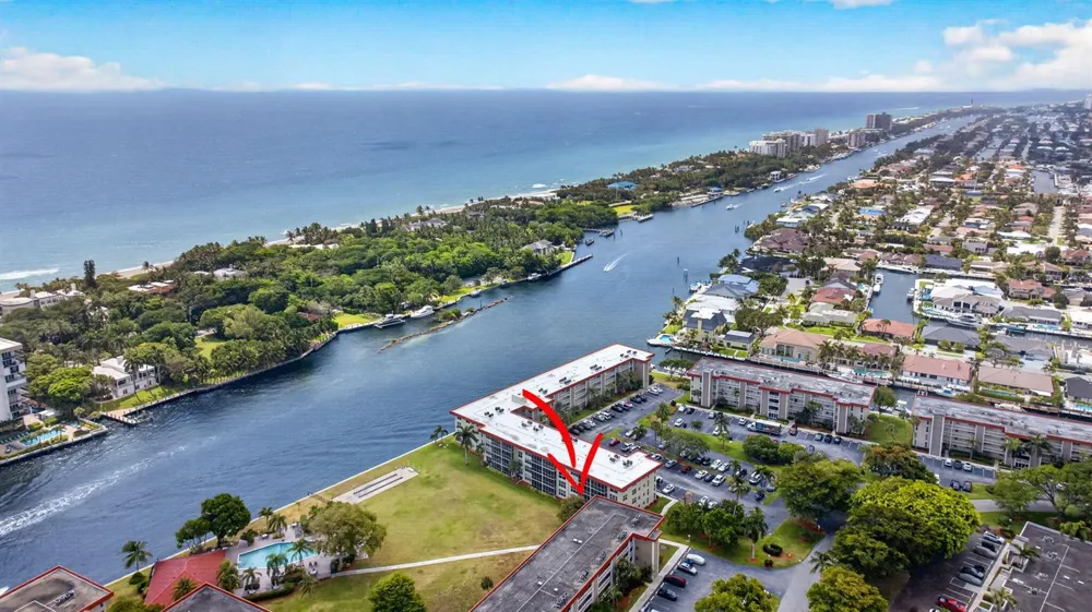 3100 NE 48th Court #214 Lighthouse Point, FL 33064