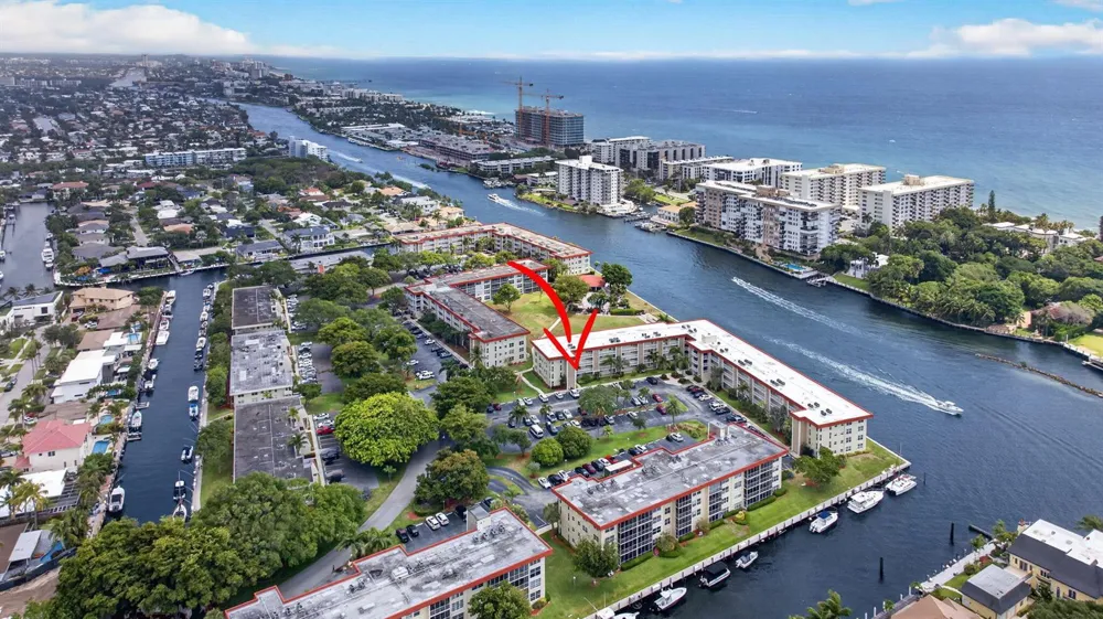 3100 NE 48th Court #214 Lighthouse Point, FL 33064