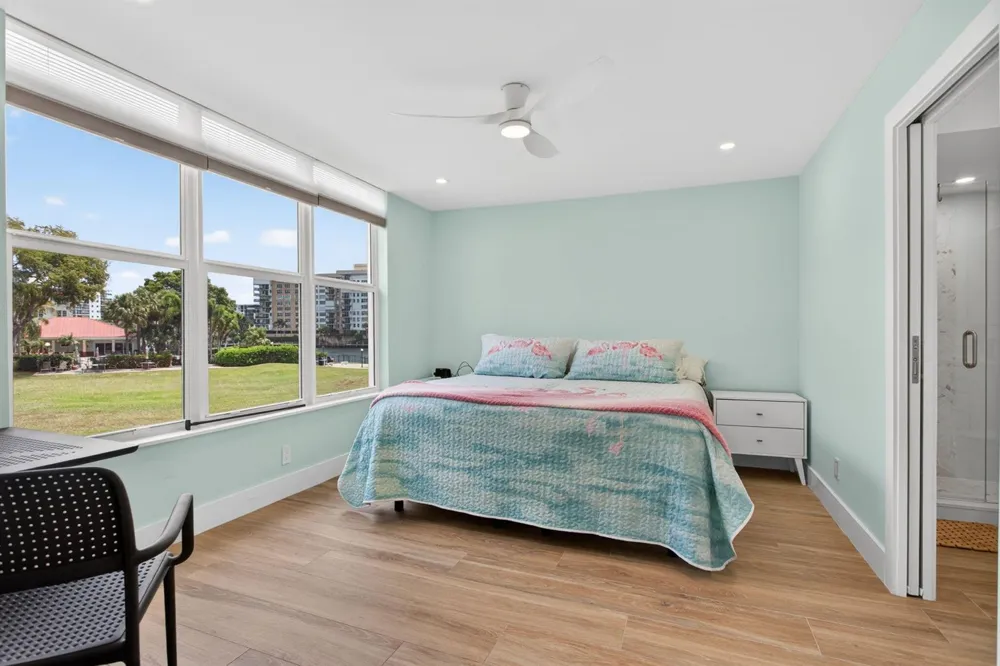 3100 NE 48th Court #214 Lighthouse Point, FL 33064