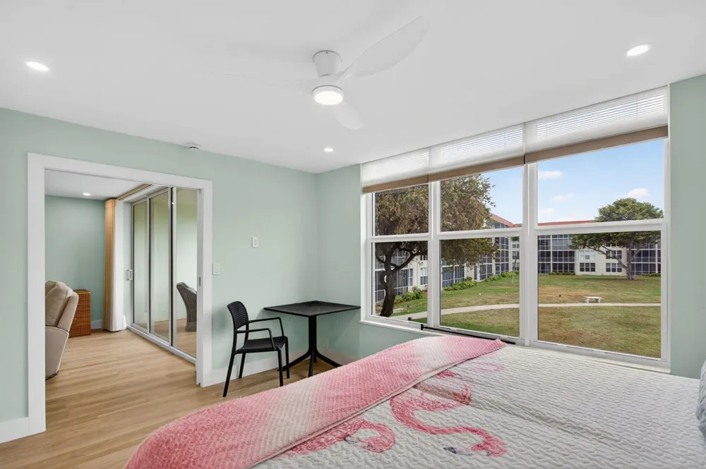 3100 NE 48th Court #214 Lighthouse Point, FL 33064