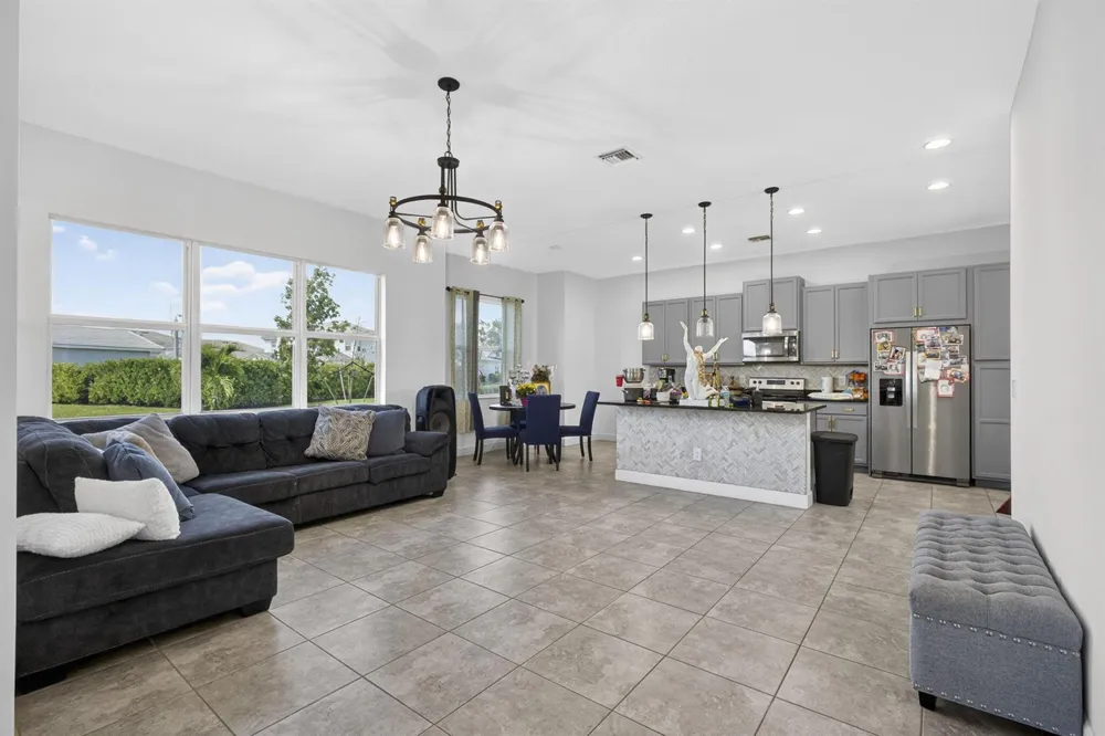 15034 Goldspar Court Westlake, FL 33470