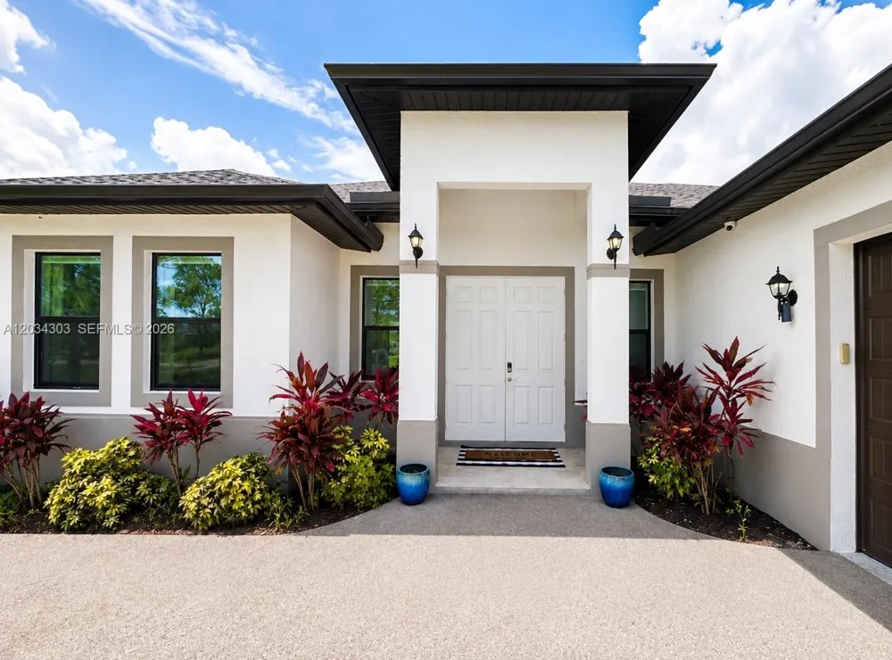 4210 58th Ave NE Naples, FL 34120