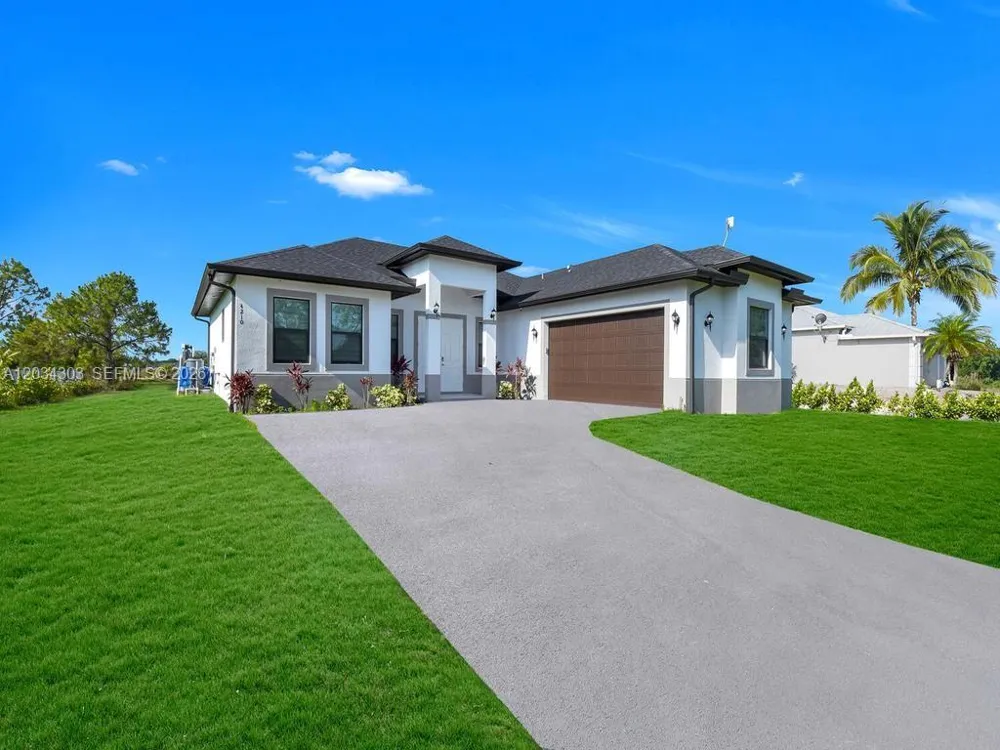 4210 58th Ave NE Naples, FL 34120