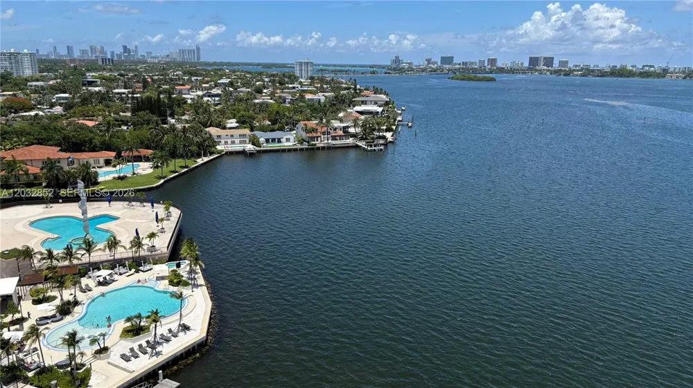 11111 NE Biscayne Blvd #16A Miami, FL 33181