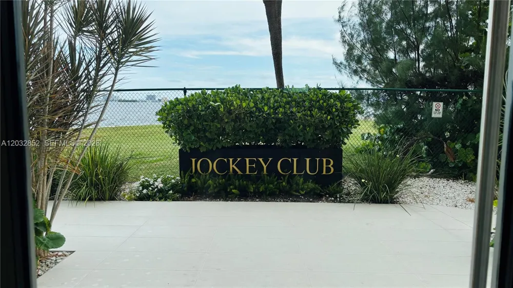11111 NE Biscayne Blvd #16A Miami, FL 33181