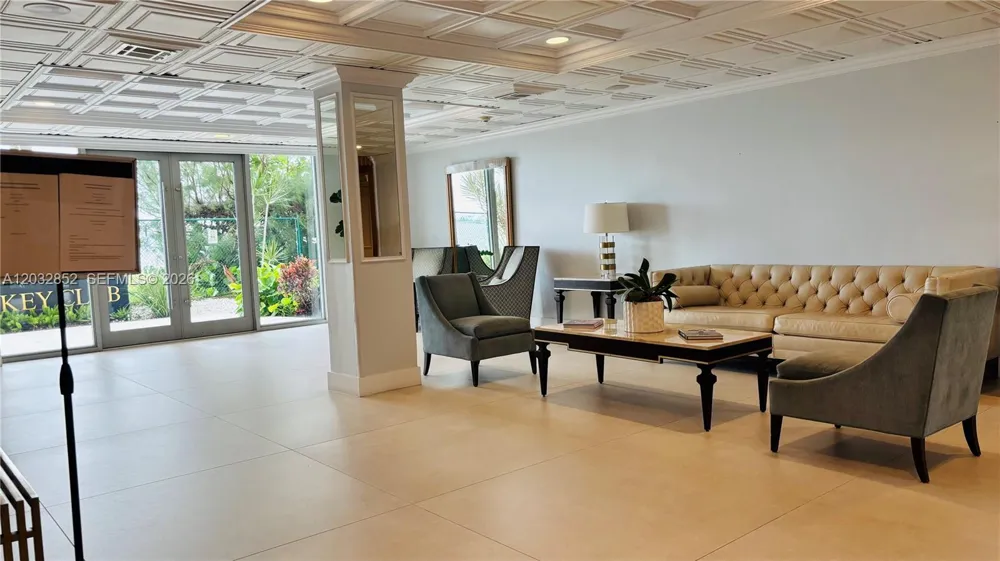 11111 NE Biscayne Blvd #16A Miami, FL 33181