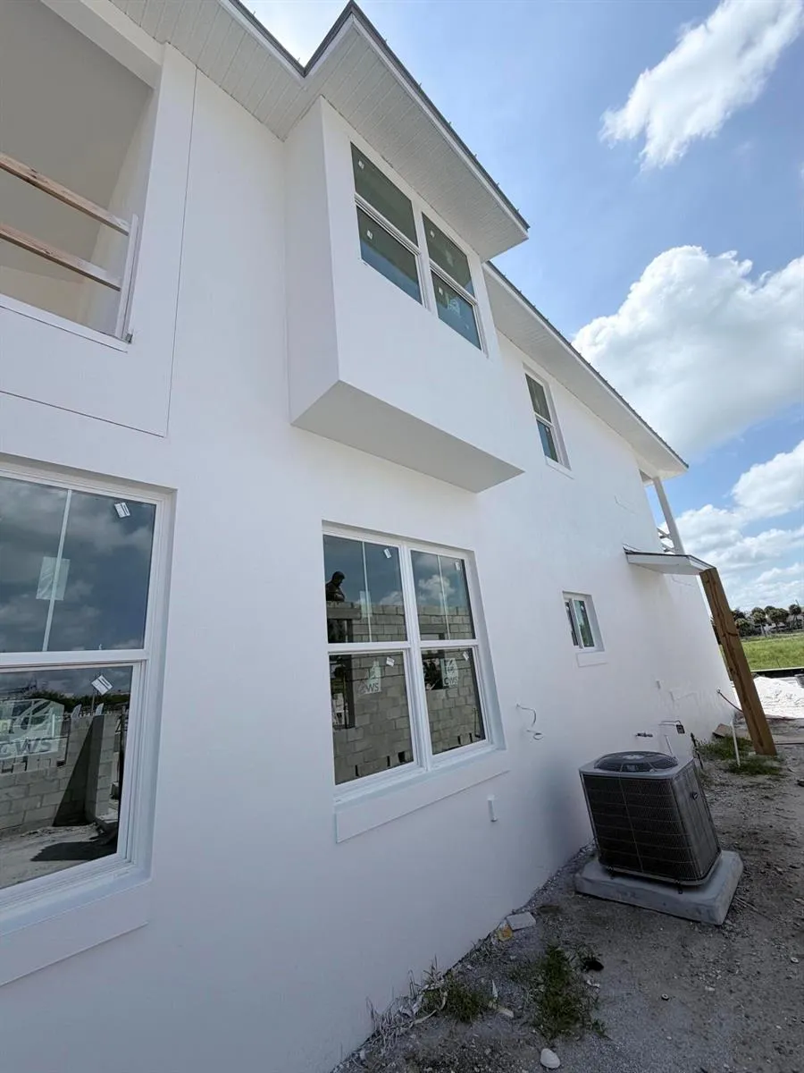 145 Kings Lane Fort Pierce, FL 34950