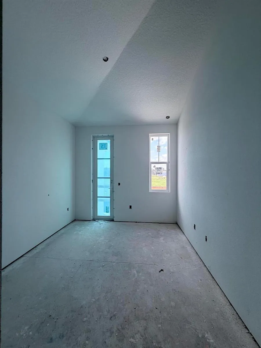 145 Kings Lane Fort Pierce, FL 34950