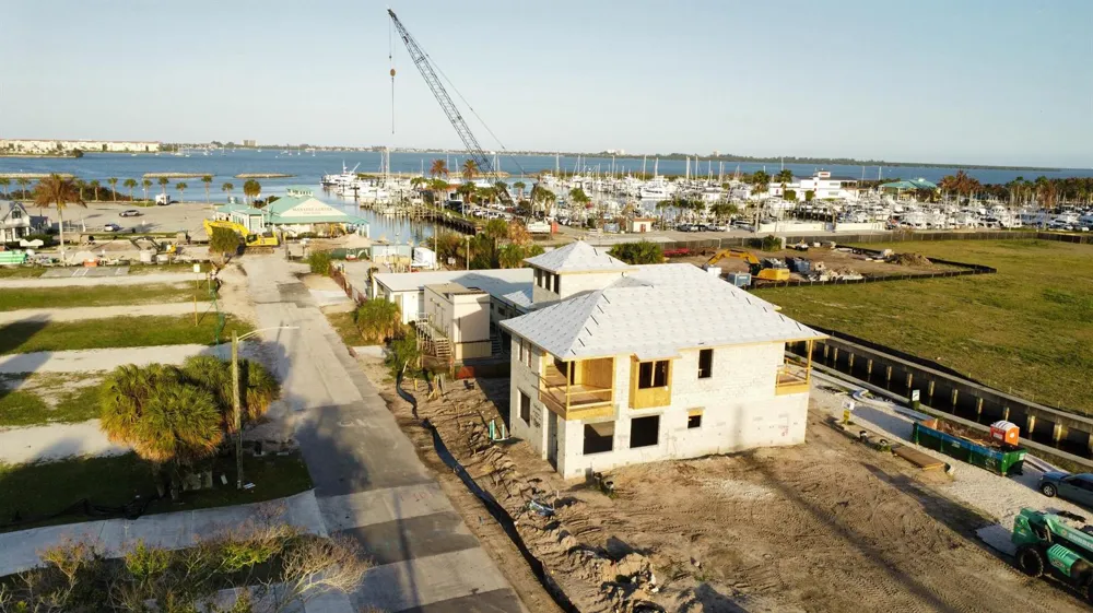 165 Kings Lane Fort Pierce, FL 34950