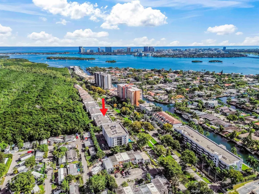 2461 NE 135th Street North Miami, FL 33181