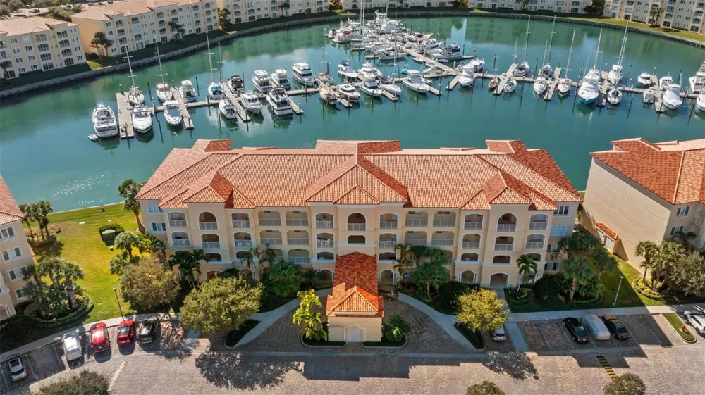 9 Harbour Isle Drive #102 Hutchinson Island, FL 34949