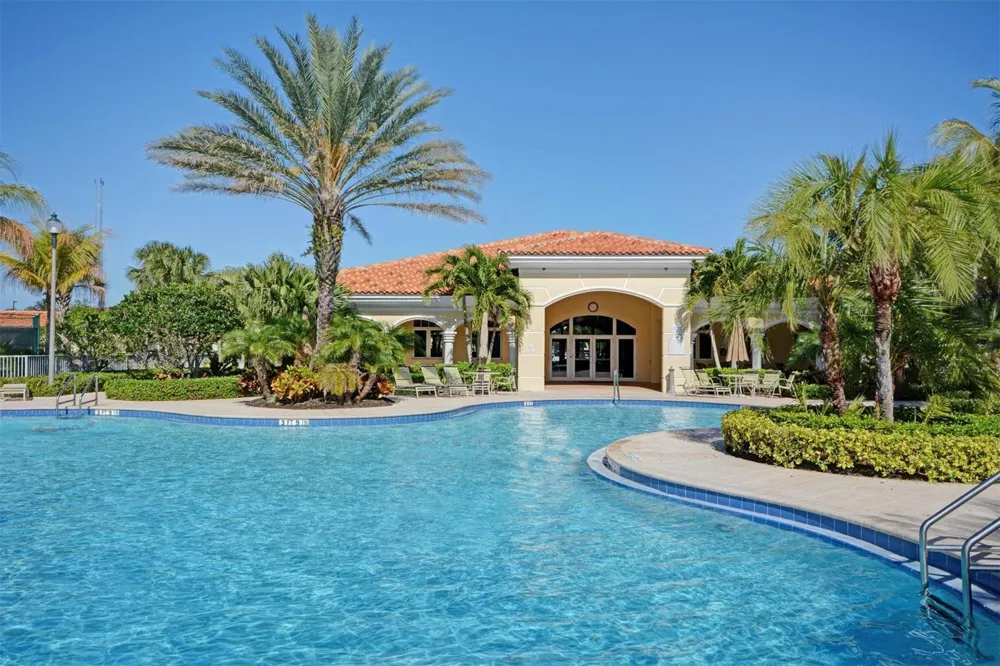 9 Harbour Isle Drive #102 Hutchinson Island, FL 34949