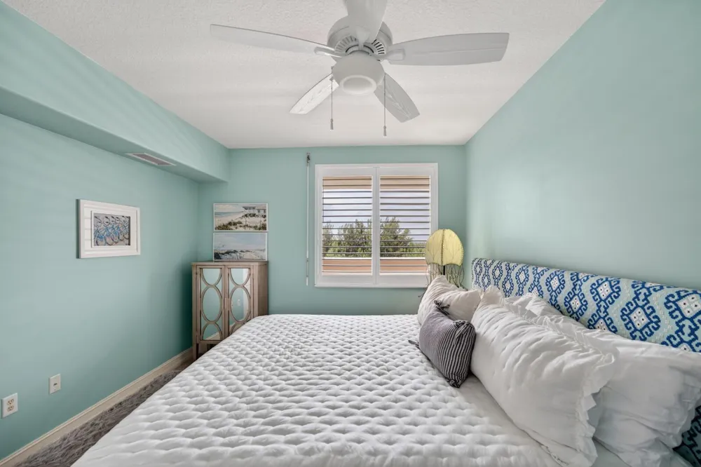 4180 Hwy A1a ##604 Hutchinson Island, FL 34949