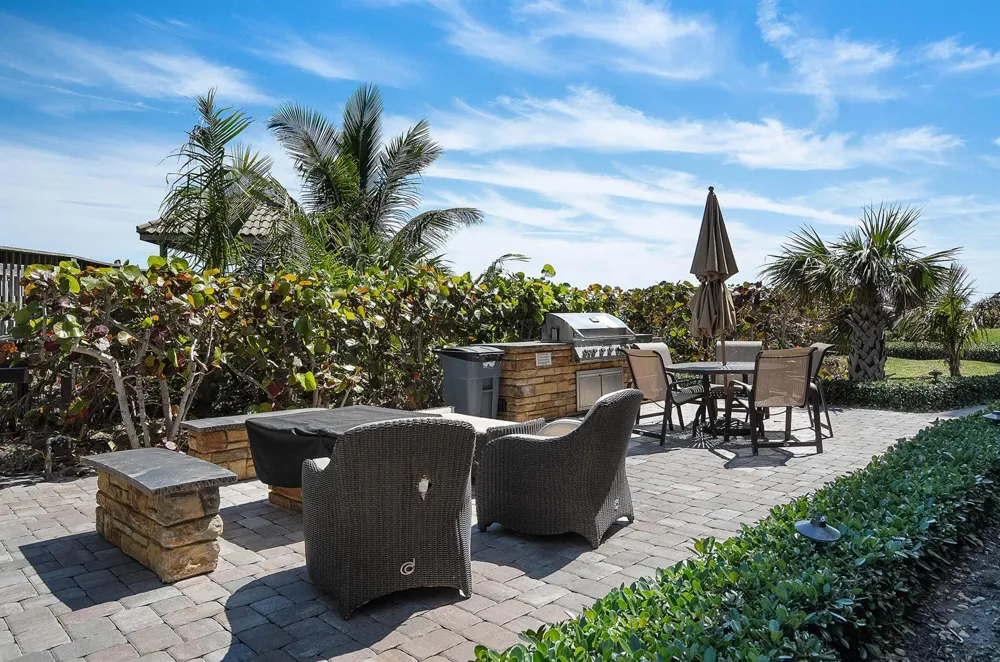 4180 Hwy A1a ##604 Hutchinson Island, FL 34949