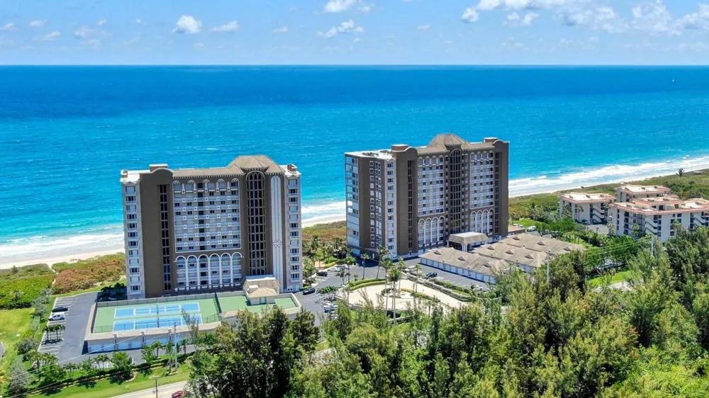 4180 Hwy A1a ##604 Hutchinson Island, FL 34949