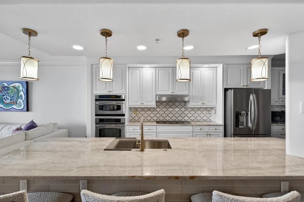 4180 Hwy A1a ##604 Hutchinson Island, FL 34949