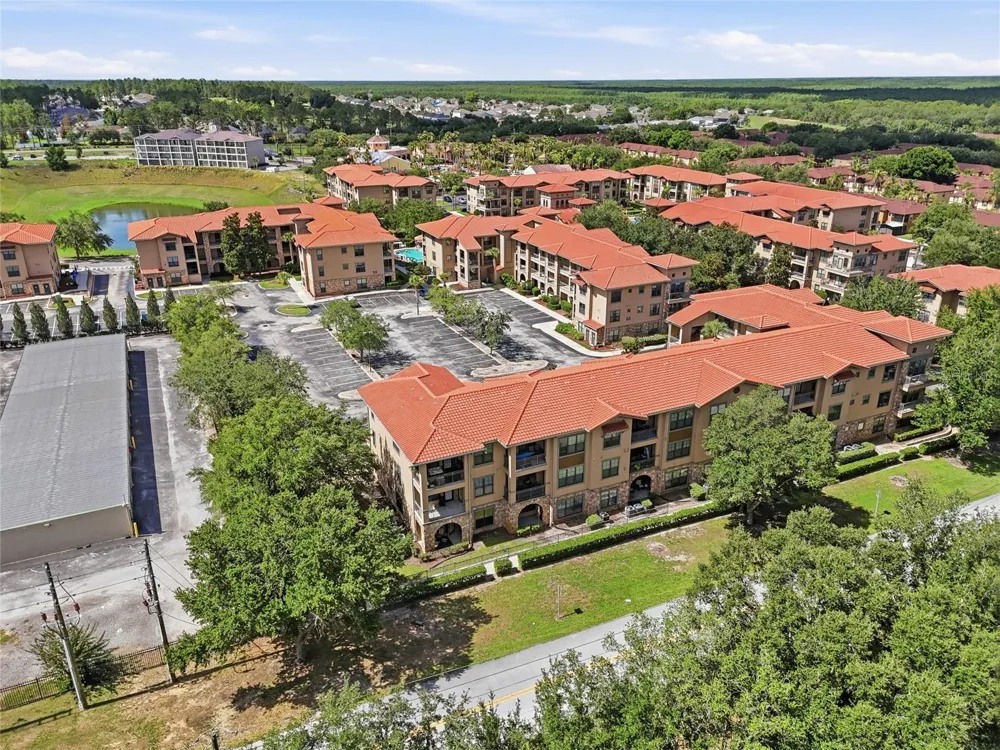 901 CHARO PARKWAY #717 Davenport, FL 33897