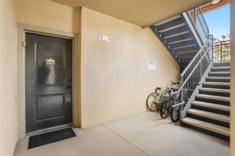 901 CHARO PARKWAY #717 Davenport, FL 33897