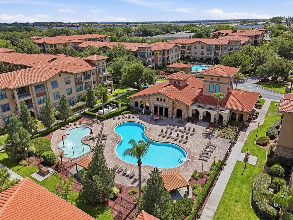 901 CHARO PARKWAY #717 Davenport, FL 33897