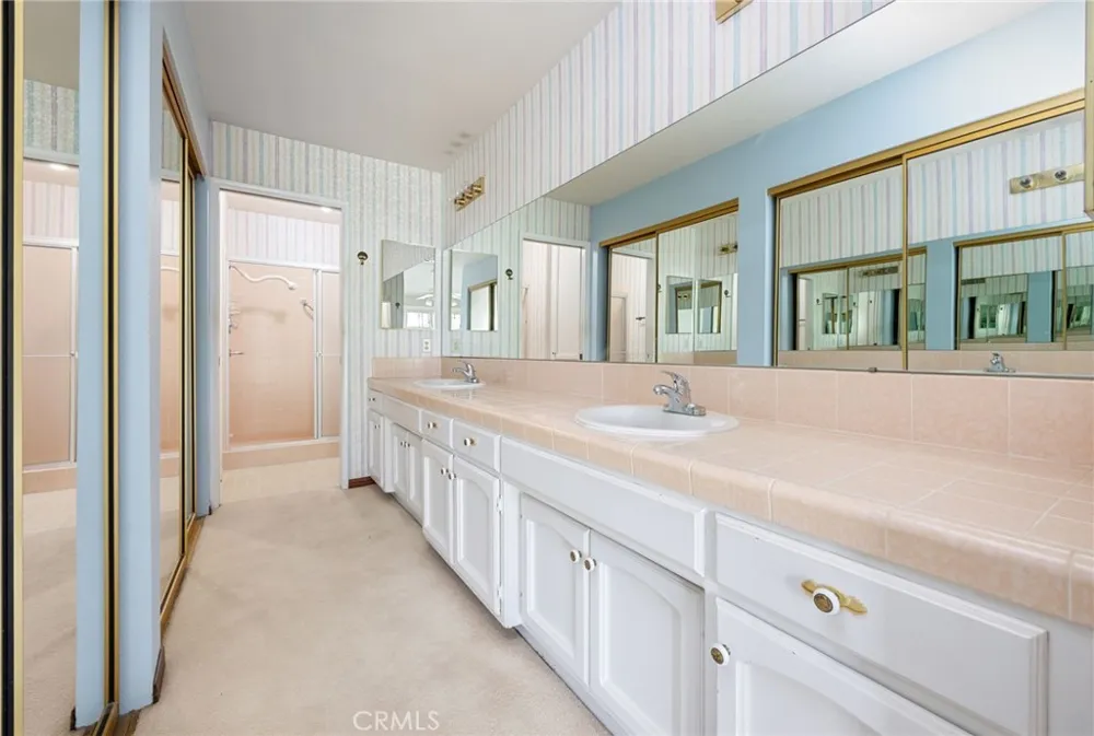 1229 Seven Hills Hemet, CA 92545
