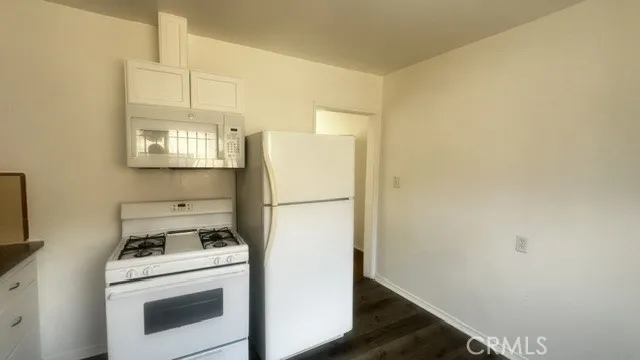 6821 11th Avenue #2 Los Angeles, CA 90043