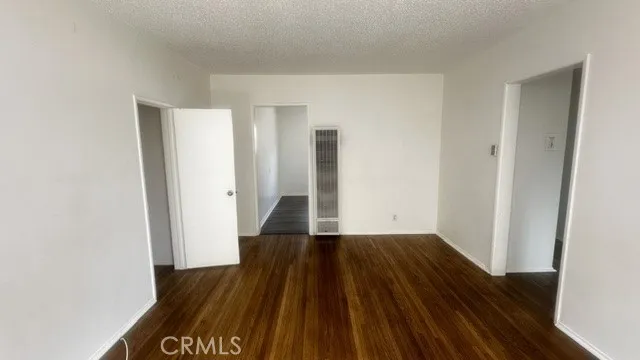 6821 11th Avenue #2 Los Angeles, CA 90043