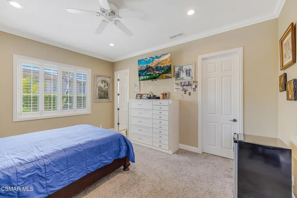 12376 Palmer Drive Moorpark, CA 93021