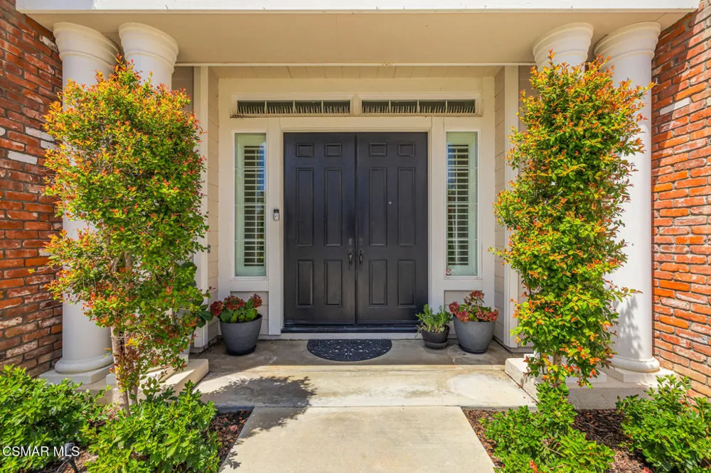 12376 Palmer Drive Moorpark, CA 93021