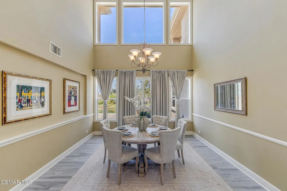 12376 Palmer Drive Moorpark, CA 93021