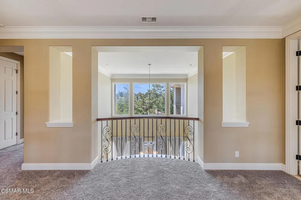 12376 Palmer Drive Moorpark, CA 93021