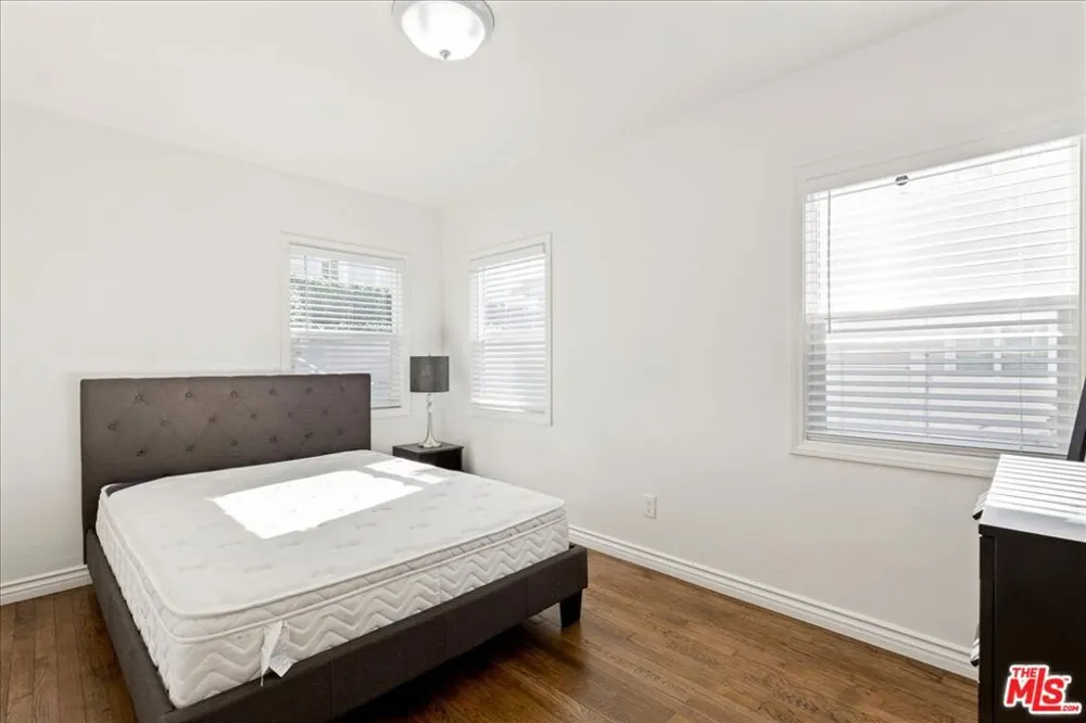 622 S Pacific Coast Highway Redondo Beach, CA 90277