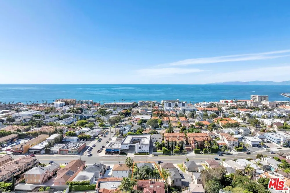 622 S Pacific Coast Highway Redondo Beach, CA 90277
