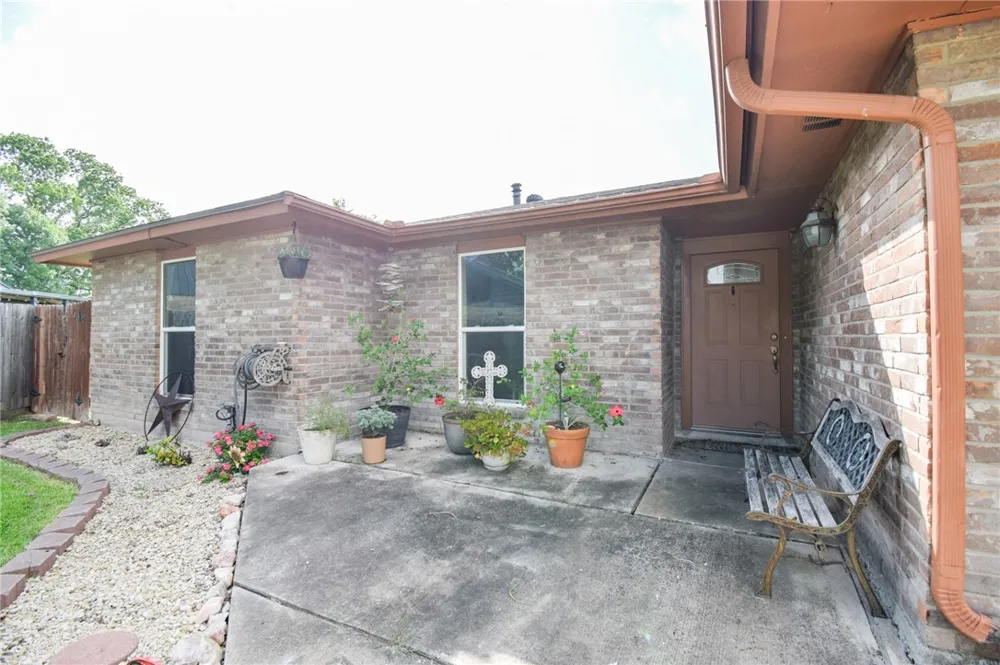 11902 Black Peak Corpus Christi, TX 78410