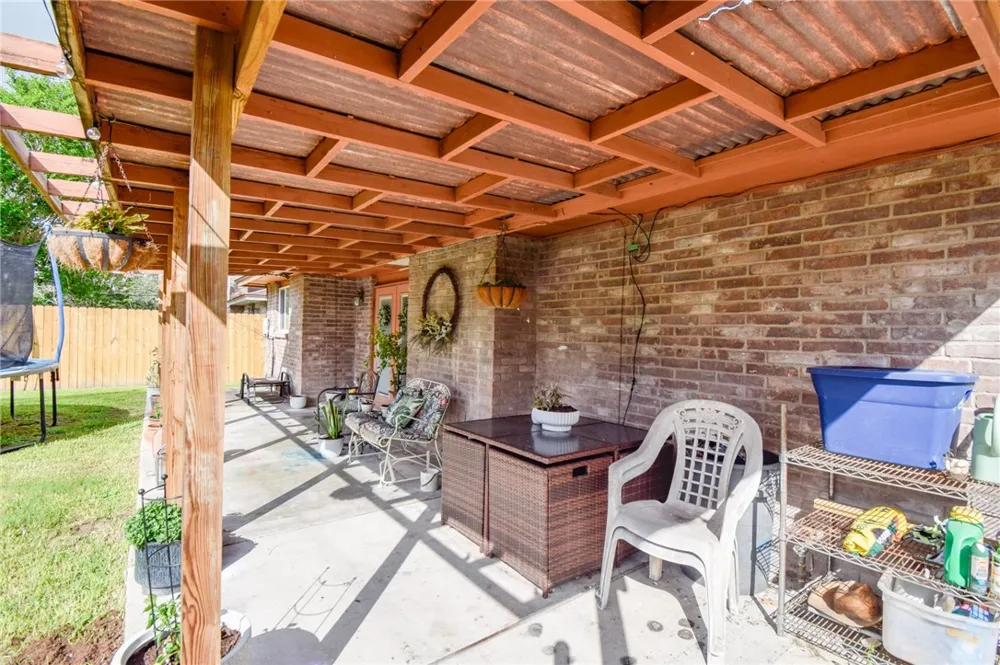 11902 Black Peak Corpus Christi, TX 78410