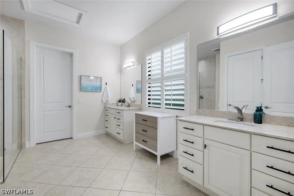 Raffia Drive Naples, FL 34119
